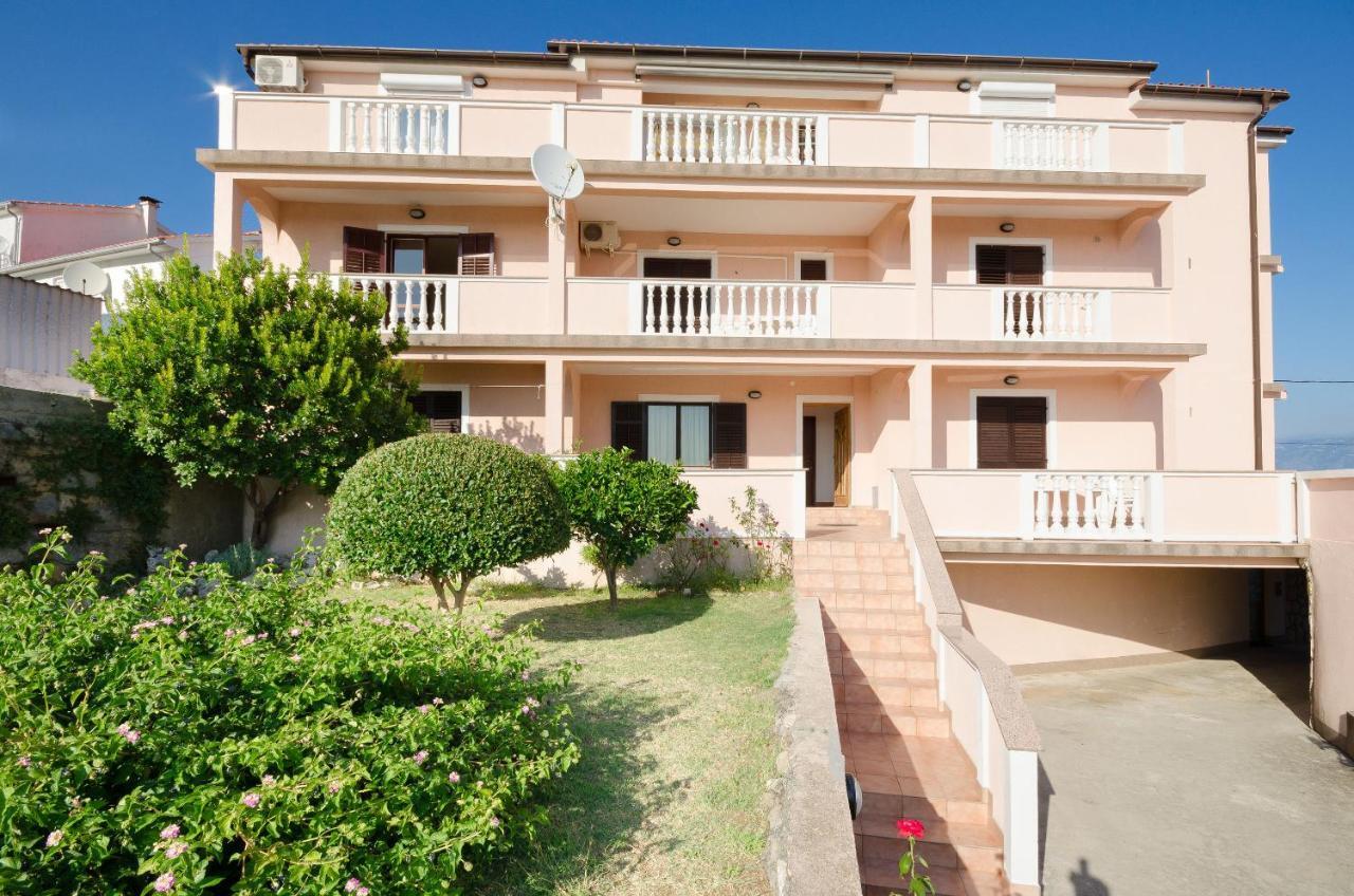 Apartments Dragan Lopar Exterior photo